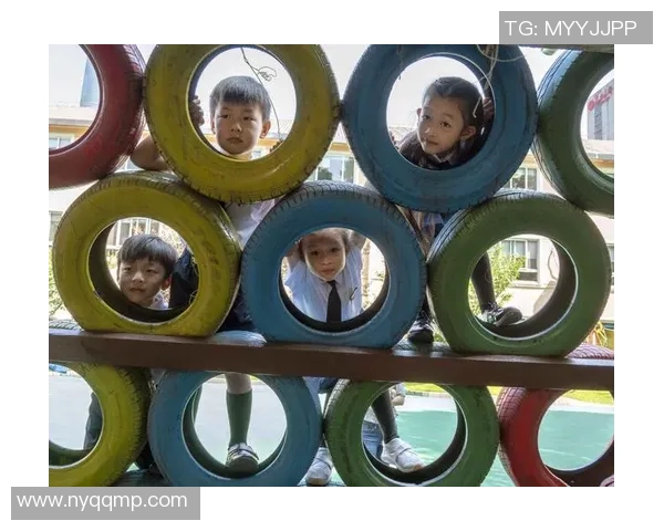 足球花束儿童的快乐时光与梦想启航之旅